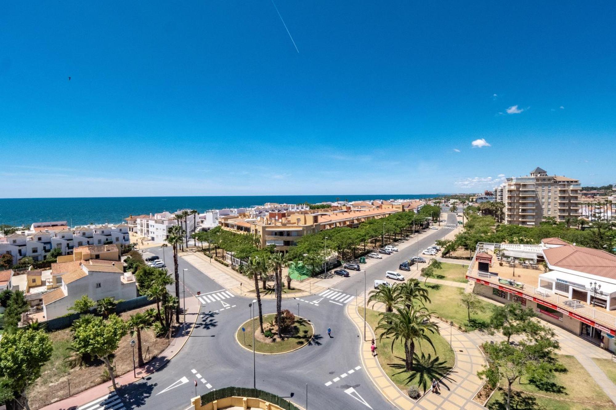 Bonito Piso A 1 Minuto De La Playa Apartment Ла Антила Екстериор снимка